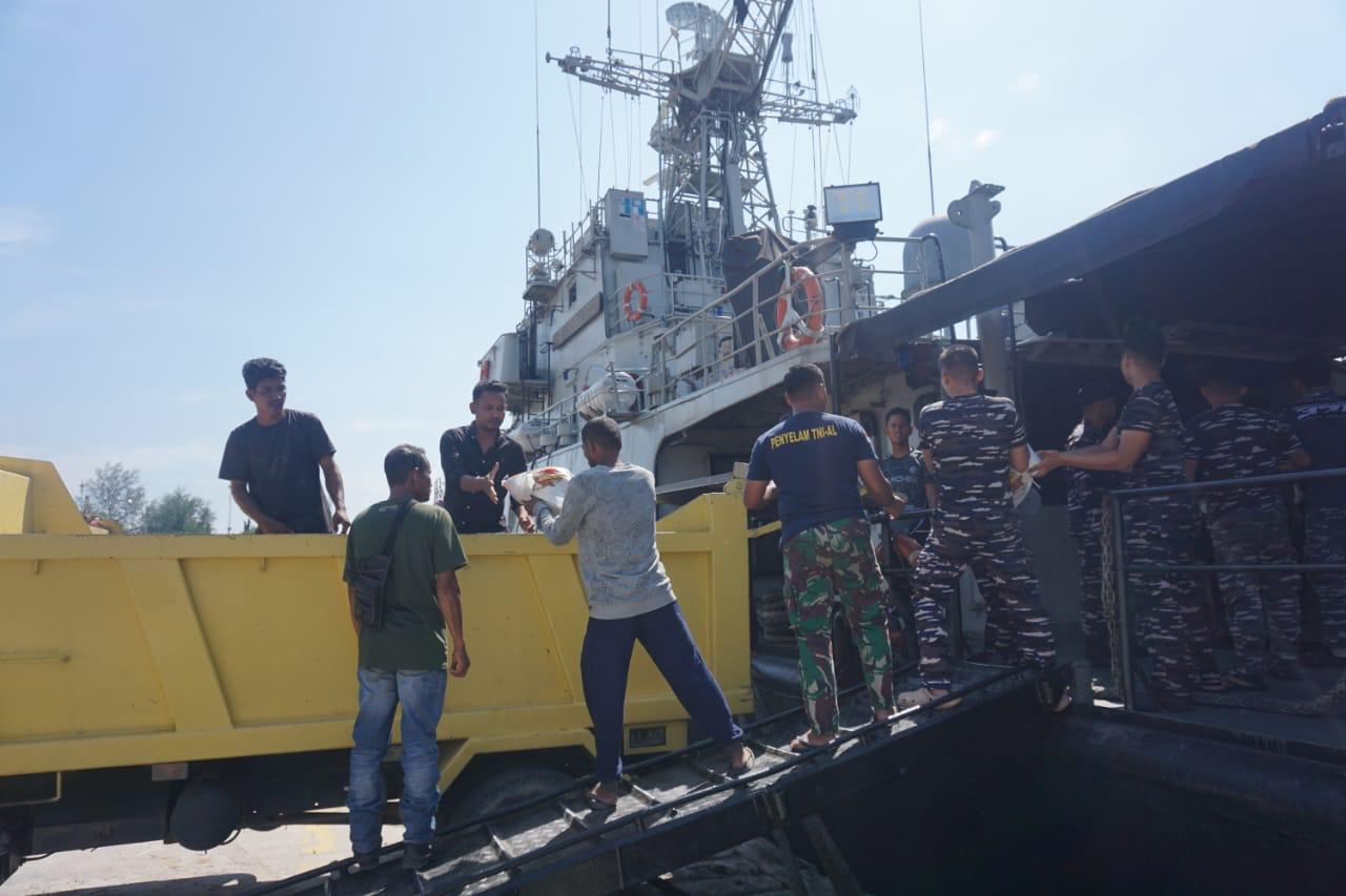 KRI Semarang-594