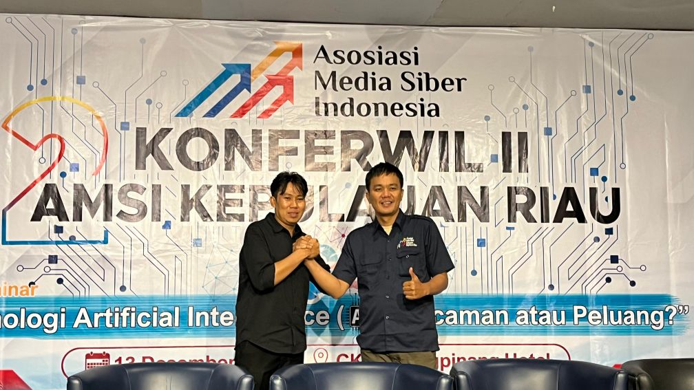 Ketua dan Sekretaris AMSI Kepri