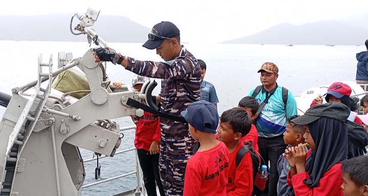 Edukasi masyarakat Dan pelajar Natuna