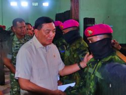 TNI AL Banggakan Negara, 10 Marinir Terima Kenaikan Pangkat Luar Biasa Atas Prestasi di Papua