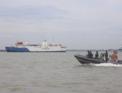 Heroik di Laut Masalembo: Sinergi TNI AL dan KM Egon Selamatkan 18 Nyawa ABK Kapal Ikan Tenggelam