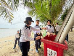 Lanal Ranai Gelar Aksi Bersih Pantai Piwang, Wujud Komitmen TNI AL Jaga Ekosistem Pesisir Natuna