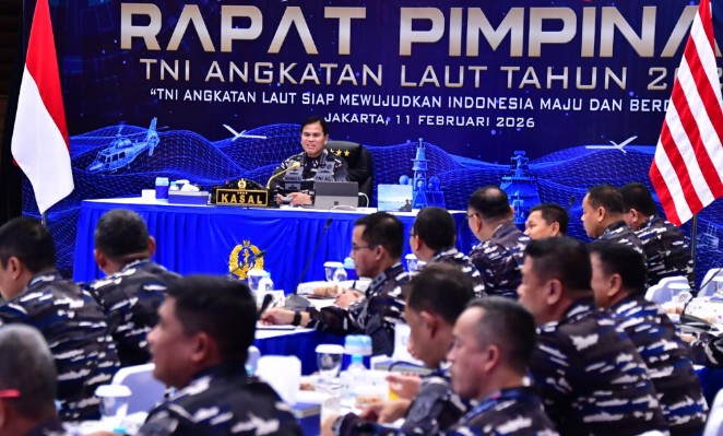 Kepala Staf Angkatan Laut (Kasal) Laksamana TNI Dr. Muhammad Ali secara resmi membuka Rapat Pimpinan (Rapim) TNI AL Tahun 2026