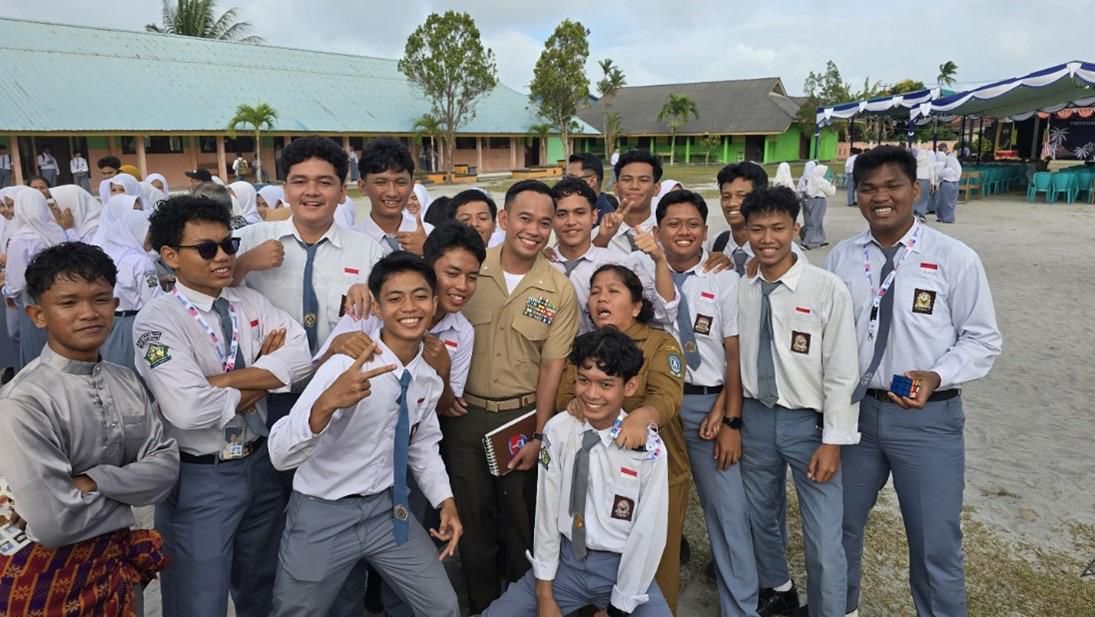 Pelajar SMA Pulau Natuna