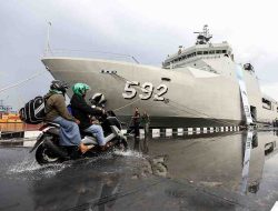 Tak Pernah Absen TNI AL Kembali Antar Ribuan Pemudik Lebaran 2026 Naik KRI