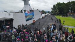 Menggetarkan Hati di Atas Geladak Baja: TNI AL Gelar Mudik Gratis dengan KRI Marlin-877, Wujud Nyata Amanah Kasal