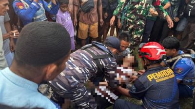 Jalesveva Jayamahe” (Di Laut Kita Jaya), jajaran TNI AL