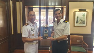 Komandan KRI Canopus-936 yang merupakan Kapal Bantu Hidro-Oseanografi terbaru milik TNI AL