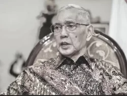 TNI AL Beri Penghormatan Terakhir: Kasal Hadiri Pemakaman Kenegaraan Wapres ke 6 Try Sutrisno