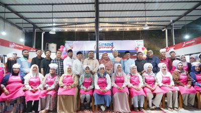 PT Pertamina Patra Niaga Regional Sumbagut melalui Fuel Terminal (FT) Krueng Raya meresmikan Foodcourt UMKM Desa Meunasah Mon