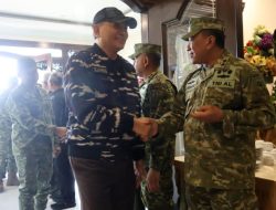 Menhan Sjafrie dan Jajaran Petinggi TNI Tinjau Langsung Latopslagab Baksensus 2026 di Pulau Gundul