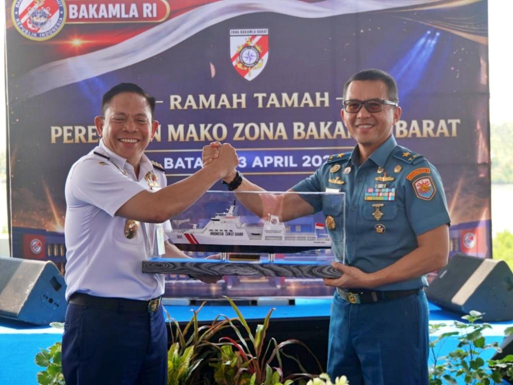 Kepala Staf Komando Armada I (Kaskoarmada I), Laksamana Pertama TNI DR. Arif Badrudin, M.Mgt., Stud., mewakili Panglima Komando Armada I (Pangkoarmada I), menghadiri peresmian Kantor Zona Badan Keamanan Laut (Bakamla)