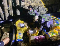 Gempur Sindikat Perbatasan, Lanal Nunukan Sikat 1832 Kosmetik Ilegal