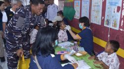 Implementasi Amanah KASAL, Kodaeral VI Gelar Baksos dan Program Laut Bersih di Pulau Kodingareng Lompo