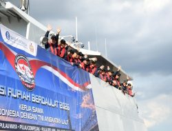 KRI Karotang 872 Diterjunkan, TNI AL dan BI Kawal Distribusi Rupiah ke Pulau Terluar Kalbar