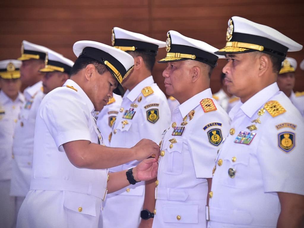 Kepala Staf Angkatan Laut (Kasal) Laksamana TNI Dr. Muhammad Ali