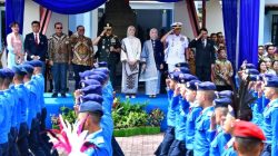 Kepala Staf Angkatan Laut Dampingi Panglima TNI pada Upacara Prasetia Alumni SMA Taruna Nusantara Angkatan 34