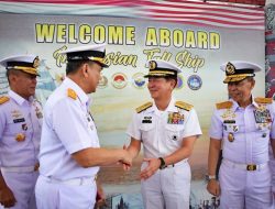 Kasal Laksamana TNI Dr. Muhammad Ali Dukung Diplomasi Maritim: KRI Bima Suci Terima Kunjungan Kehormatan Kasal Jepang di Nagasaki
