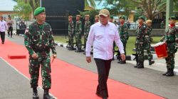 Danyon Komposit 1Gardapati Sambut Menkopolhukam dan Kasal, Garda Terdepan NKRI Siap Digerakkan