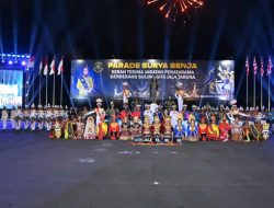 Ny. Fera Muhammad Ali Pimpin Parade Surya Senja, Simbol Regenerasi dan Kehangatan Keluarga Besar TNI AL