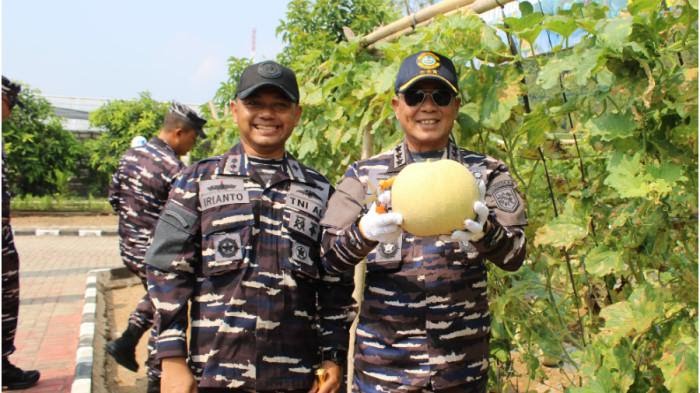 Pangkoarmada RI, Laksdya Denih Hendrata, Lanal Lampung, Pulau Kelagian, ketahanan pangan TNI AL