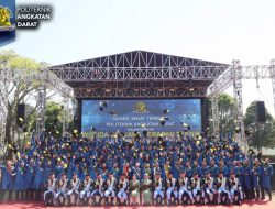 Dankodiklatad Pimpin Langsung Wisuda 113 Mahasiswa Poltekad: Cetak Lulusan Unggul di Bidang Siber hingga Persenjataan