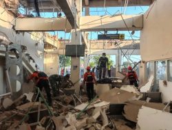 Gempa M 7,7 Guncang Nagekeo NTT, Kodam IX Udayana Kerahkan Prajurit Evakuasi Warga