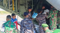 TNI AL Salurkan Bantuan Presiden RI untuk Korban Gempa Nagekeo  Wujud Amanah Kasal Laksamana Muhammad Ali