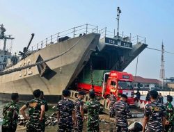 Amanah Kasal Laksamana TNI Dr. Muhammad Ali: TNI AL Kerahkan 5 KRI, 2 Helikopter, dan Ratusan Prajurit Bantuan NTT
