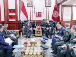 Menhan RI Sjafrie Sjamsoeddin Terima Kunjungan Menhan Tiongkok Dong Jun, Perkuat Kerja Sama Pertahanan Bilateral
