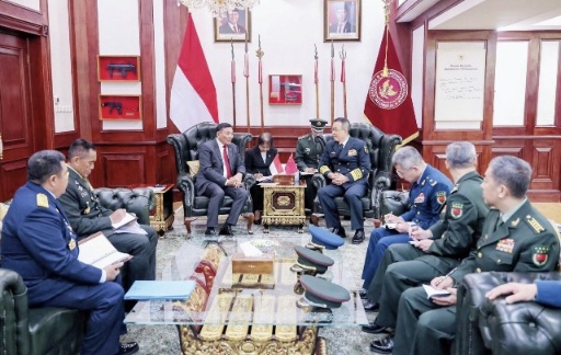 Menteri Pertahanan Republik Indonesia Sjafrie Sjamsoeddin menerima kunjungan resmi Menteri Pertahanan Republik Rakyat Tiongkok (RRT),
