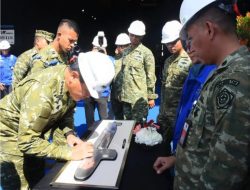 Laksamana Muhammad Ali Resmikan First Steel Cutting Kapal Selam Scorpene Pertama di PT PAL, Perkuat Kemandirian Industri Pertahanan