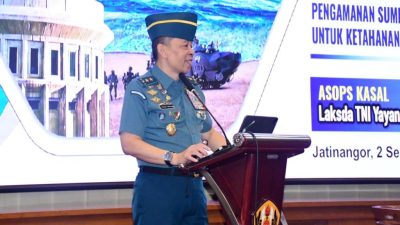 Gelorakan Semangat Maritim, Asops Kasal Pimpin Yel Yel Indonesia Maju, Padjadjaran Pelopor di Unpad