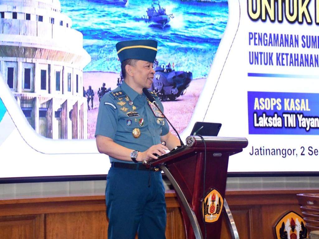 Laksamana Muda TNI Yayan Sofiyan
