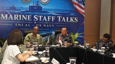 Submarine Staff Talks