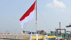 BENDERA MERAH PUTIH BERKIBAR DI KRI SRIWIJAYA-100, RESMI PERKUAT ARMADA TNI AL
