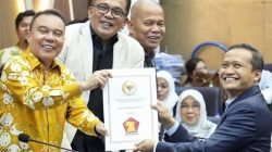 Wakil Ketua DPR RI Sufmi Dasco Ahmad memimpin Rapat Pleno Panitia Kerja (Panja) bersama pimpinan Badan Legislasi (Baleg) DPR RI
