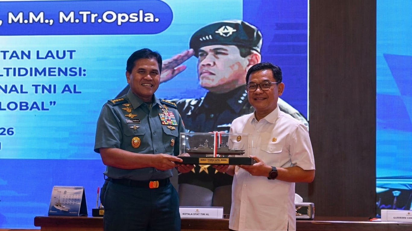 KASAL bersama Gubernur Lemhannas RI Dr. H. TB. Ace Hasan Syadzily, M.Si.