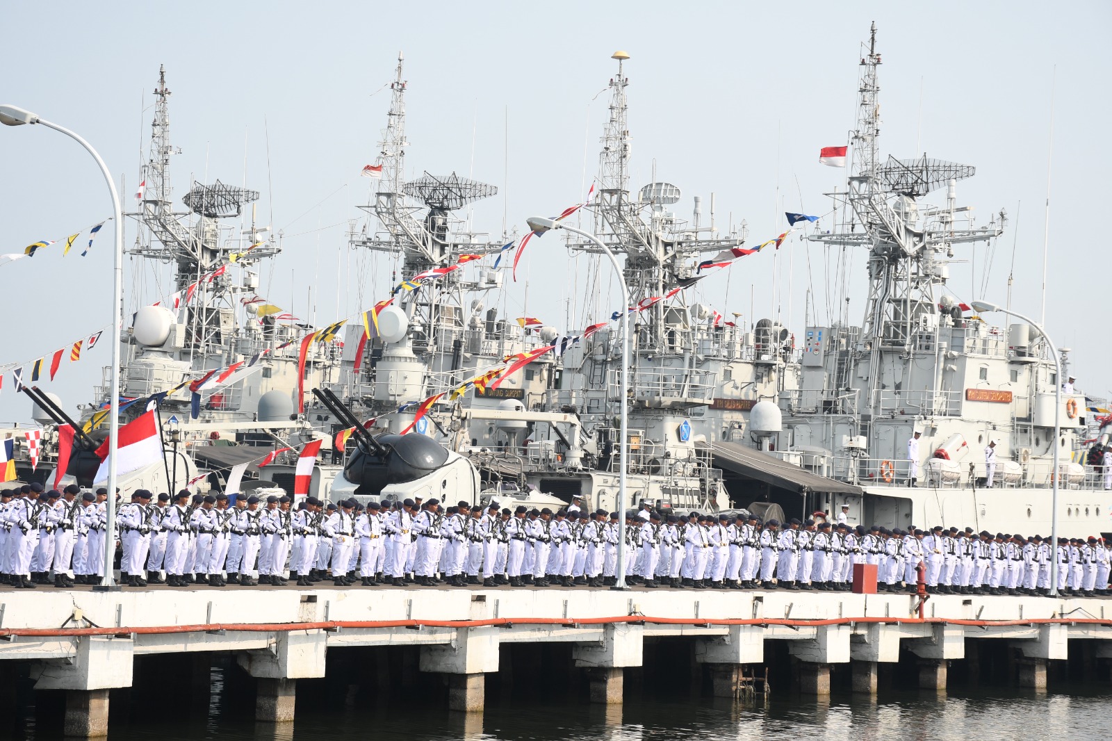 TNI Kuat Bersama Rakyat, Indonesia Berdaulat, Adil dan Makmur