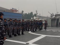 Kerahkan KRI Bung Hatta 370, TNI AL Lanjutkan Pencarian Korban KM Virgo Transport 8 di Permukaan Laut