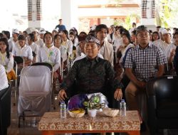 Pererat Kebersamaan dan Kerukunan, TNI AL Hadiri Simakrama dan Upanayana Mahasiswa Hindu Surabaya