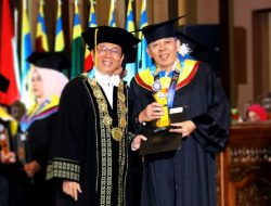 Kasal Muhammad Ali Apresiasi Gelar Doktor Yayan Sofiyan: Ilmu Harus Digunakan Secara Konkret dalam Kedinasan