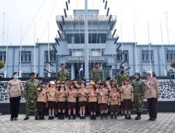 Siswa SD Maitreyawira Belajar Cinta Laut dari Laksamana Malahayati hingga Meriam LG 1 MK II