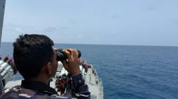KRI Silas Papare 386 Amankan Perbatasan Indonesia Malaysia di Laut Utara Tanjung Datok