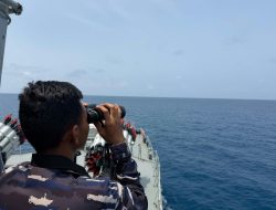 KRI Silas Papare 386 Amankan Perbatasan Indonesia Malaysia di Laut Utara Tanjung Datok