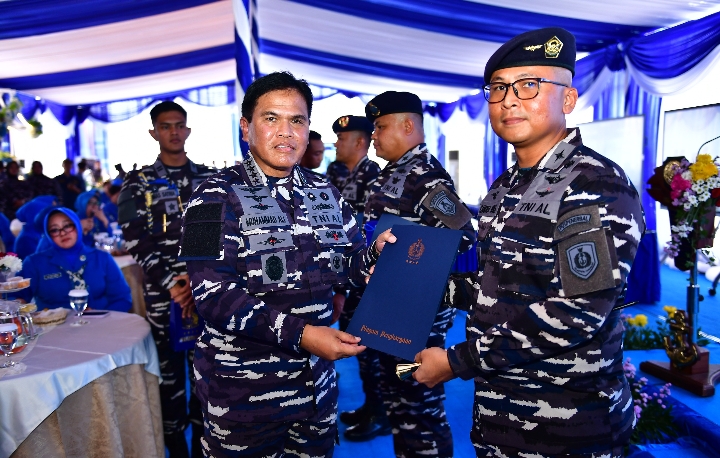 Jalesveva Jayamahe